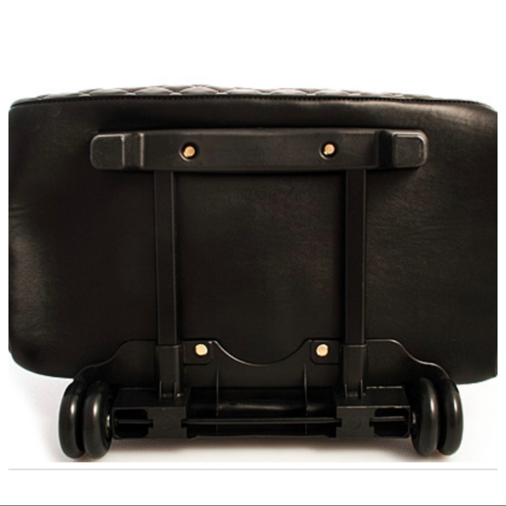 BACK IN STOCK✨✨✨Quilted Faux leather Fabulous Travel Rolling bag - Picture 7 of 12